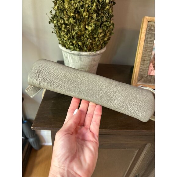 Loriano Tolaini Leather Crossbody Flap Bag Grey - Picture 7 of 13